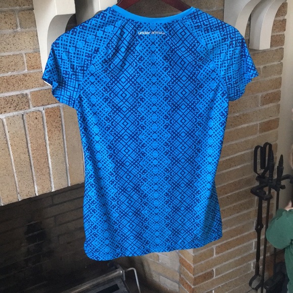 Under armour heat gear fitted tee - Picture 3 of 3